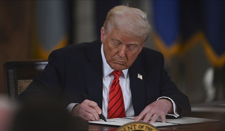 Trump, ikinci başkanlık döneminde "vergi düzenlemesi" zaferiyle elini güçlendirdi