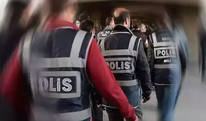 İstanbul merkezli 6 ilde operasyon: Aralarında banka çalışanlarının da olduğu 85 kişiye gözaltı