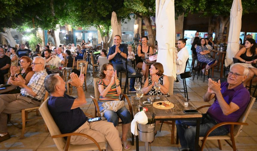 LTB Akustik Sahne Konserleri Çağıl ve Derviş İşgüzar ile başladı