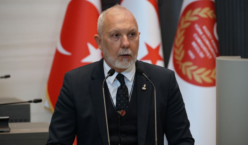 Akpınar: “Siyasi partilerimizin, yeni nesiller ile oluşturacağı doğru iletişime, üniversitelerimiz katkı koymalı”