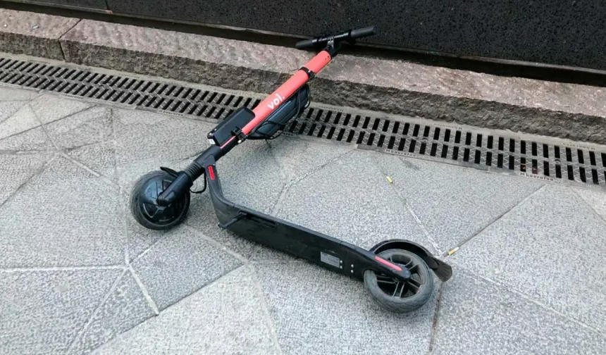 Scooterden düşen 14 yaşındaki Binici ağır yaralandı