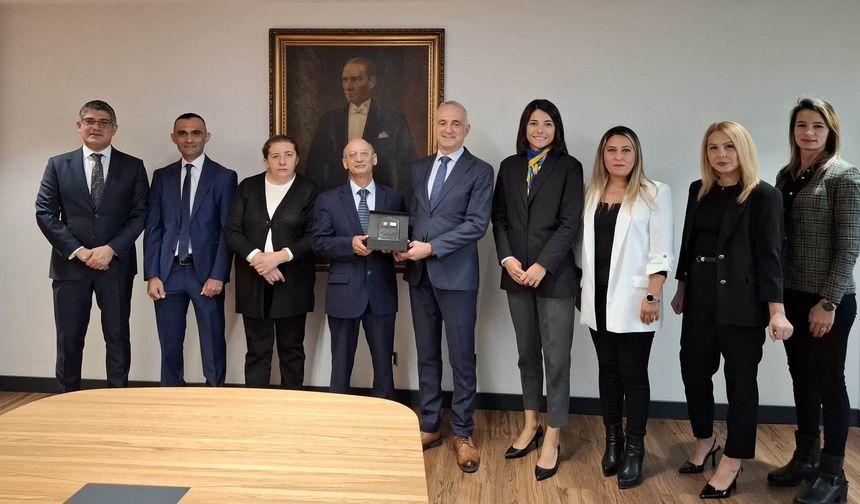 Para, Kambiyo ve İnkişaf Sandığı İşleri Dairesi, T.C Milli Reasürans T.A.Ş.'ı ziyaret etti