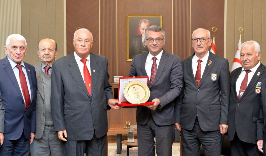 Cumhurbaşkanı Erhürman, KTBK Gaziler Derneği’ni kabul etti