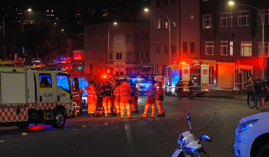 Avustralya'daki saldırıya destek verdiği iddia edilen kişinin evinde çok sayıda silah ele geçirildi