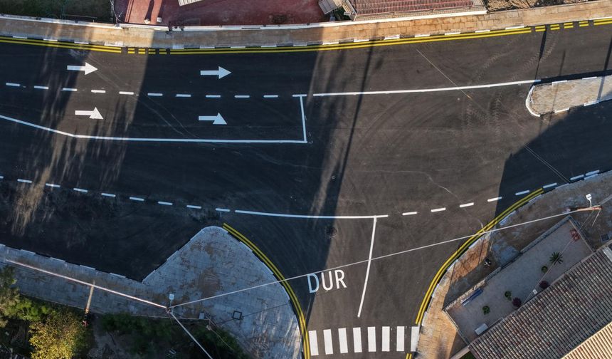 Tuzla köy meydanında kavşak düzenleme çalışması yapıldı