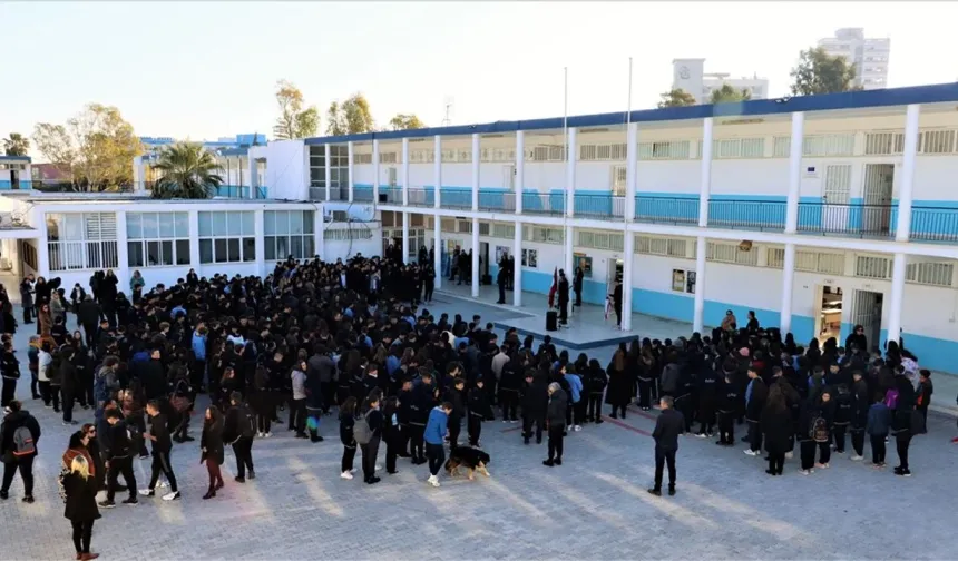 Yarıyıl tatili sona erdi.. Öğrenciler yarın ders başı yapacak