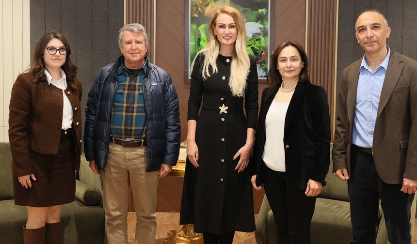 Nilden Bektaş Erhürman, Çevre Toksikoloji Grubu ile bir araya geldi