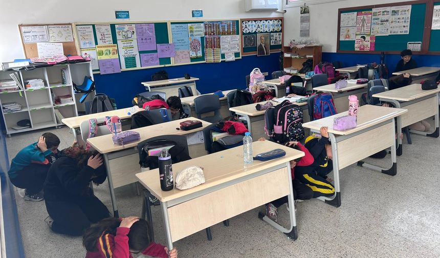 Sivil Savunma Teşkilatı “Afete Hazır Okul Eğitimleri”ne başladı