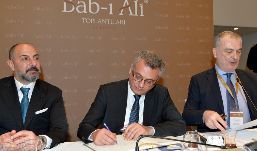 Cumhurbaşkanı Erhürman Bab-ı Âli Toplantıları’nın 35’inci dönemine onur konuşmacısı olarak katıldı