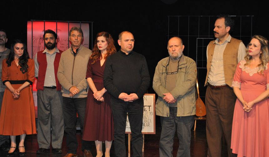 “Aşk İçinde Mahpushane” adlı tiyatro oyunu Evren Çavdır anısına sahnelendi