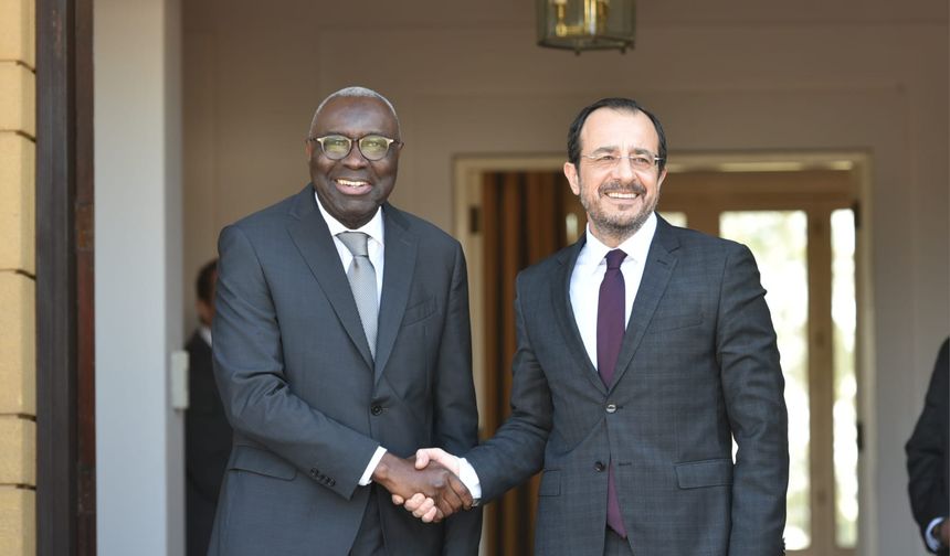 Hristodulidis Erhürman’la görüşmesi sonrasında açıklamalarda bulundu