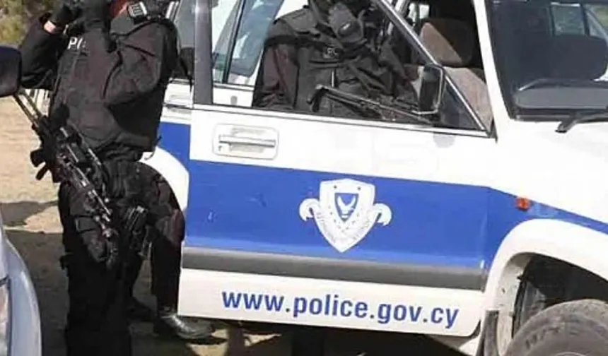 Rum polisindeki mesai saatleriyle ilgili anlaşmazlık Avrupa’ya taşındı