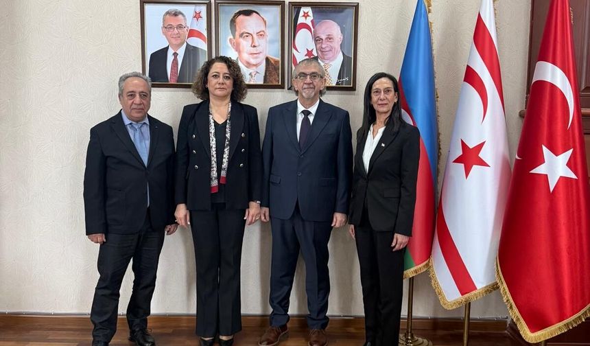 AÖA Başkanı Konedralı ve DAÜ Eğitim Fakültesi Dekanı Pehlivan, KKTC Bakü Temsilciliğini ziyaret etti