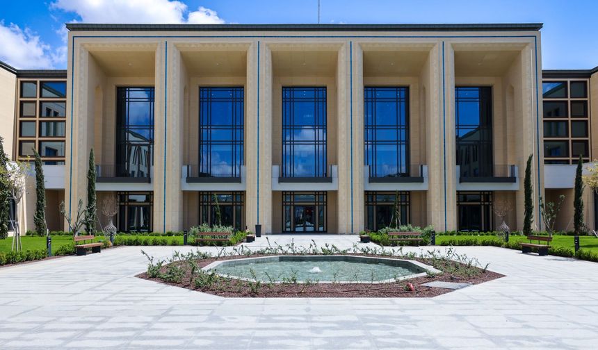 Meclis yarın toplanacak… Gündemde, beş yasa tasarısı, üç yasa önerisi bulunuyor