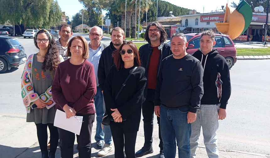 Bağımsızlık yolu bazı örgütlerle işbirliğinde kadın haklarına dikkat çeken ortak basın toplantısı düzenledi