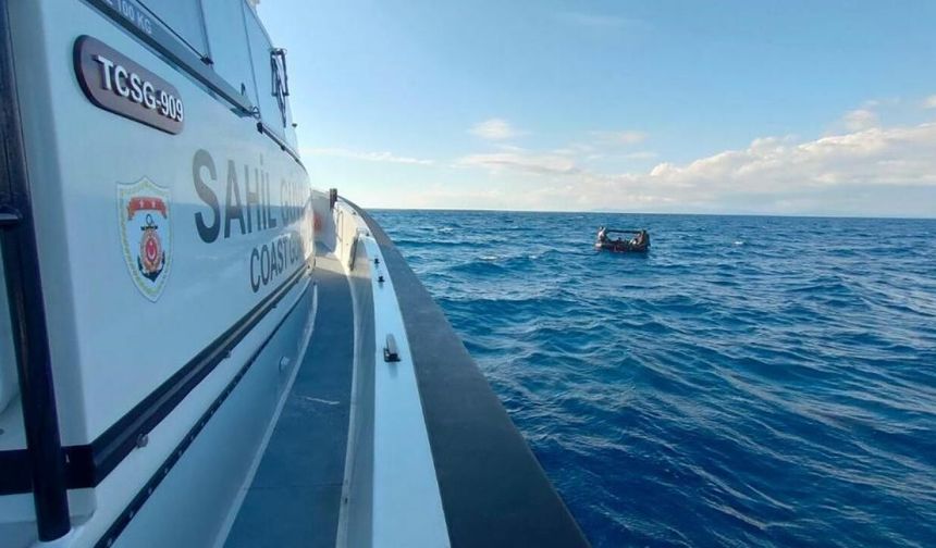 Antalya açıklarında 6'sı çocuk 14 düzensiz göçmenin cesedine ulaşıldı