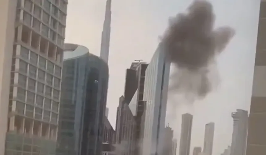 Dubai yine hedef alındı: Dubai Finans Merkezinden dumanlar yükseliyor