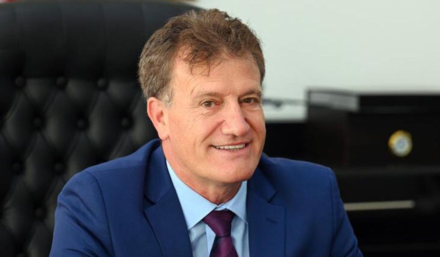 Arıklı: "Sağlık çalışanları toplum sağlığı için geçilmez, hayati bir görev üstleniyor"