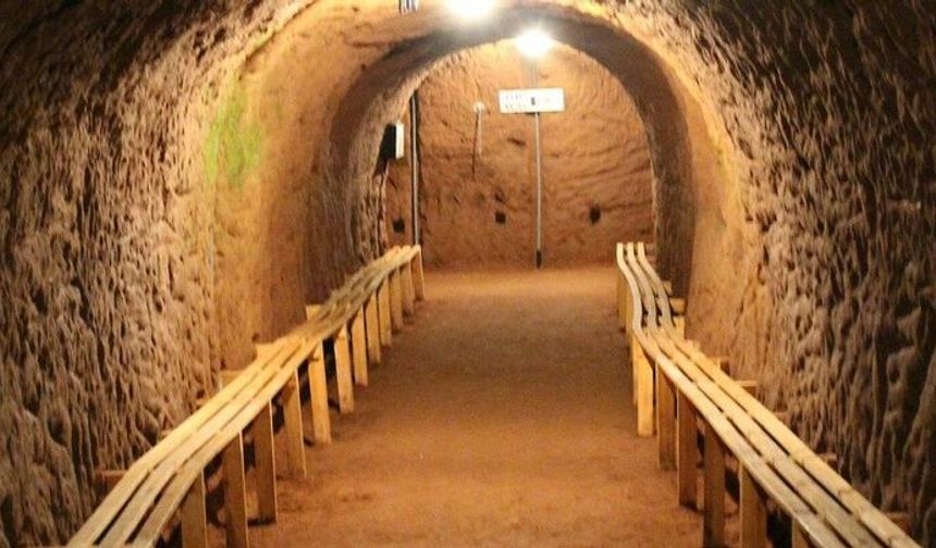 Güney Kıbrıs’ta 2 bin 500 civarında sığınak olduğu belirtildi