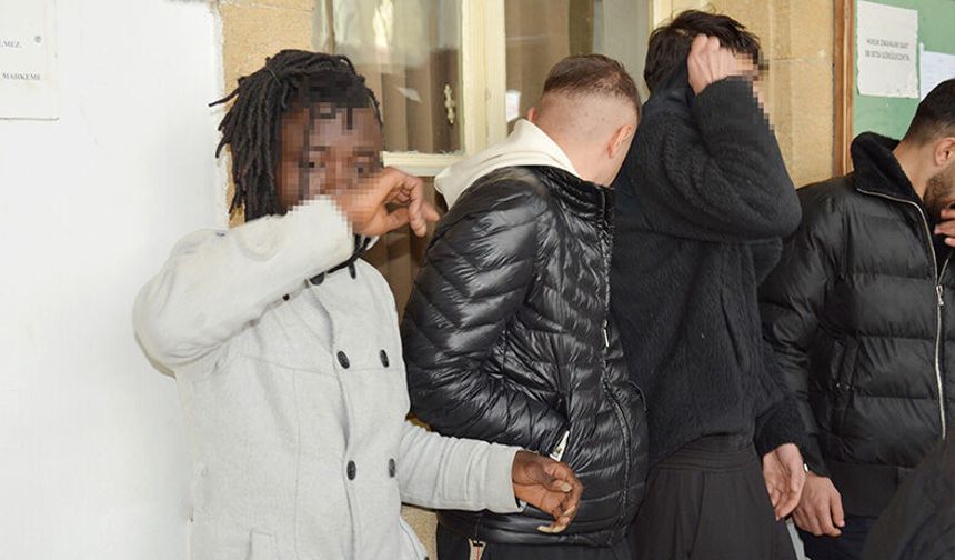 Satışa Hazır Uyuşturucuyla Zanlılara 6 Gün Tutukluluk