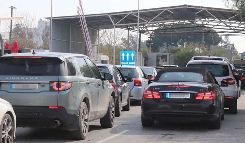 Rum polisi kara kapıları da dahil 180’den fazla noktada denetimlerini yoğunlaştırdı