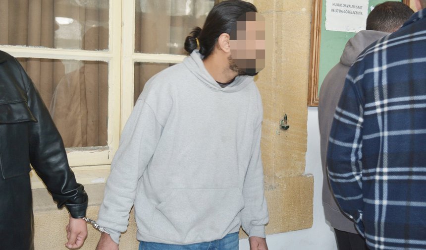 Evinde ve İş Yerinde Uyuşturucu Bulundu Zanlı Cezaevine Gönderildi