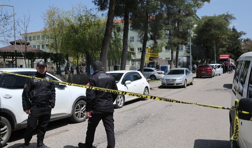 Kahramanmaraş'ta bir okulda silah sesleri