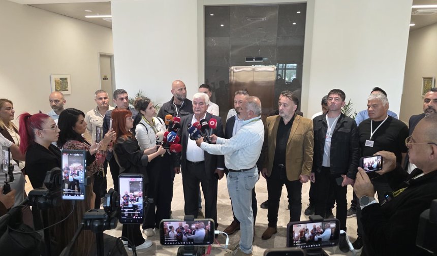 Sendikacılar Meclis'teydi...Bıçaklı: “Bizim istediğimiz de tasarının komiteye çekilmesiydi"