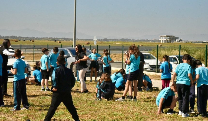 AB Bilgi Merkezi, Lefkoşa Dr. Suat Günsel İlkokulu’nda ağaç dikim etkinliği düzenledi