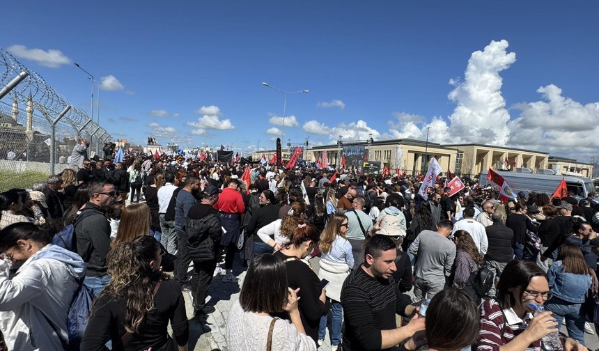 Sendikalardan Sert Çıkış: Süre Doldu, Yanıt Yok