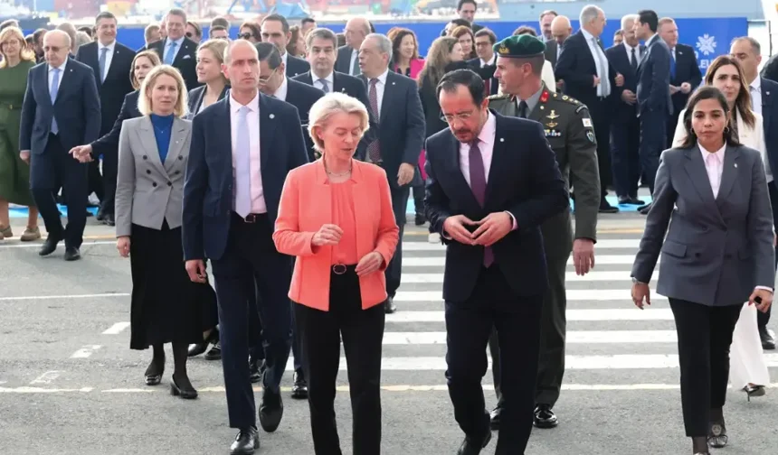 Güney Kıbrıs’ta dün başlayan AB Zirve Toplantısı sürüyor