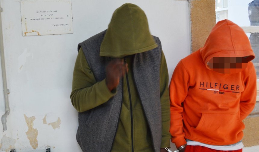 Polis Operasyonu Kampüste Uyuşturucuyu Ortaya Çıkardı