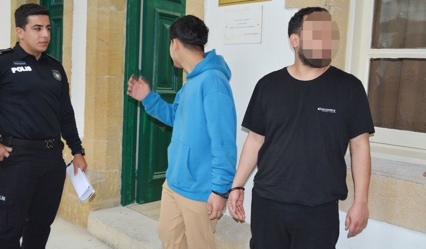 Şüpheli Araçta Uyuşturucu: 2 Zanlı Mahkemede