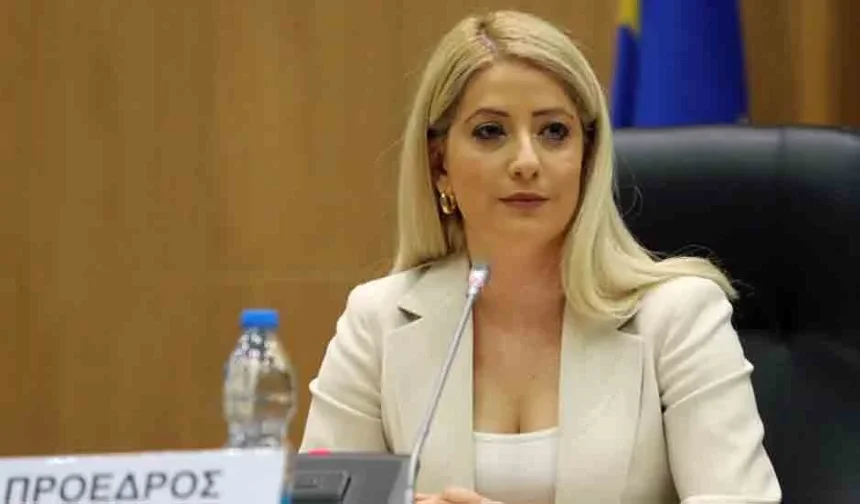 Dimitriyu, Macron’un açıklamalarından memnuniyet duyduğunu belirtti