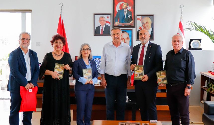Gazimağusa Belediye Başkanı Uluçay Adana Büyükşehir Belediyesi heyetini kabul etti