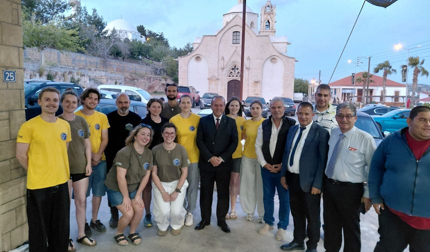 Ataoğlu, Karpaz’da Taşkent Doğa Parkı yetkilileriyle bir araya geldi