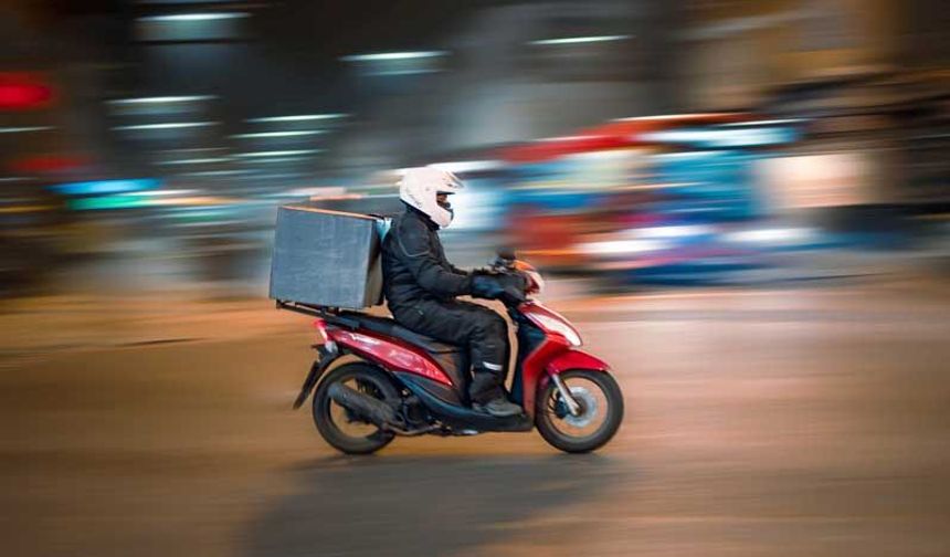 Baf’ta moto-kuryelere saldırıp yaralayan üç çocuk tutuklandı