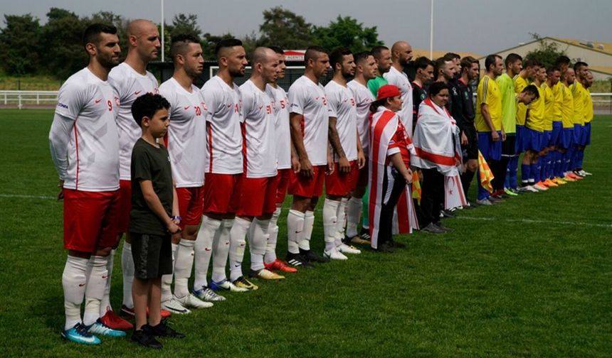 Padania ve KKTC Favori