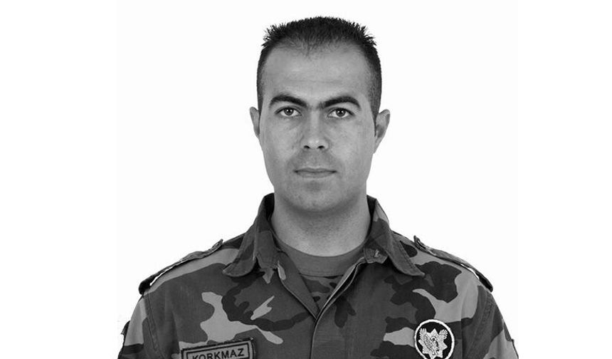 47 Yaşındaki Polis Memuru Görevi Başında Rahatsızlanarak Hayatını Kaybetti