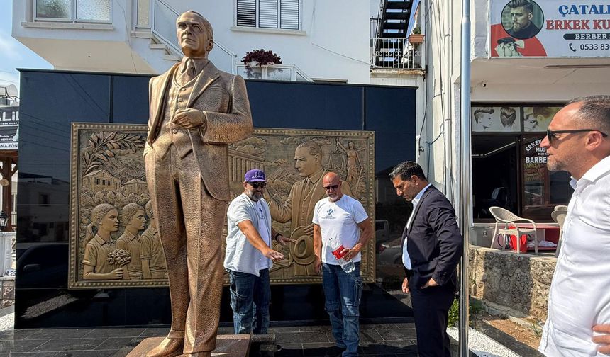 Kırok, Atatürk Büstü ve çevre düzenleme çalışmalarını inceledi