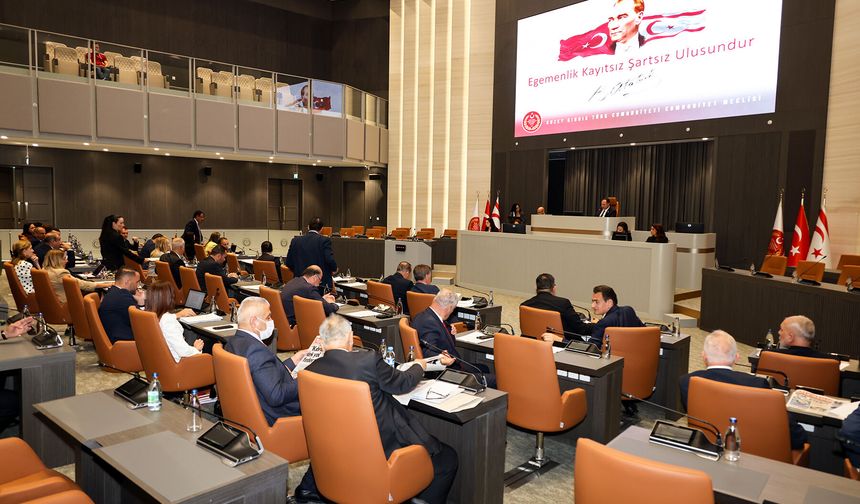 Meclis Genel Kurulu'nda, 7 yasa tasarısına ivedilik alındı