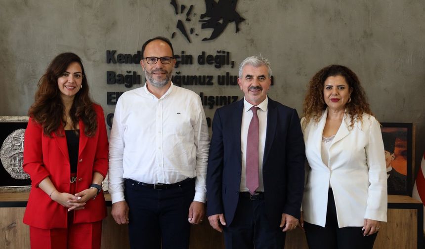 İskele Belediye Başkanı Sadıkoğlu Telsim Genel Müdürü Tüz'le görüştü