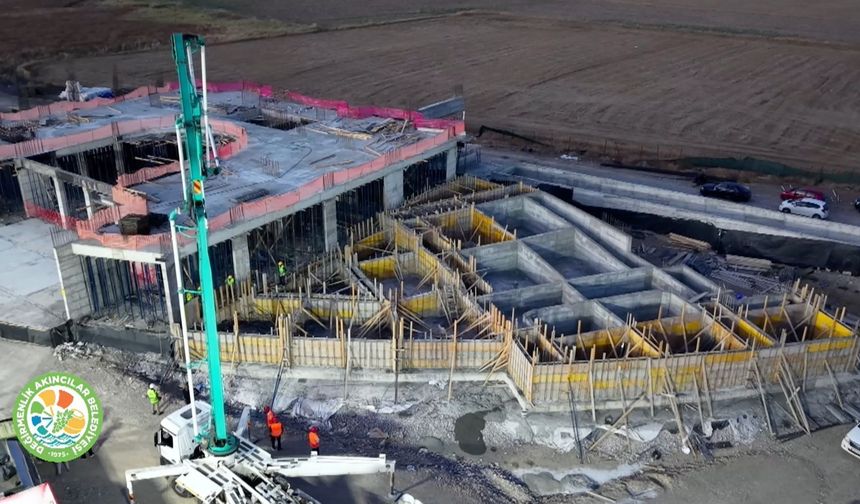Değirmenlik Akıncılar Belediyesi’nin yeni hizmet binasının temeli törenle atıldı