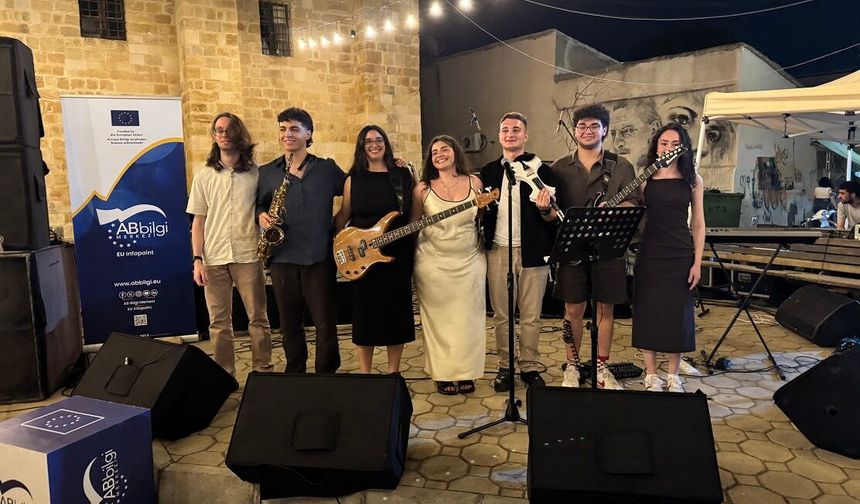 AB Bilgi Merkezi Avrupa Müzik Günü’nü nedeniyle Lefkoşa’da konser düzenledi