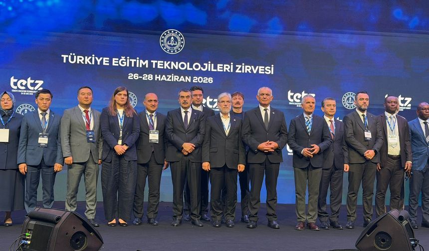 Çavuşoğlu, Türkiye Eğitim Teknolojileri Zirvesi’ne katıldı