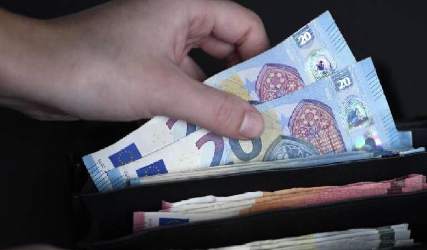 Güney Kıbrıs’ta her 10 kişiden 4’ü maddi açıdan zorlanıyor
