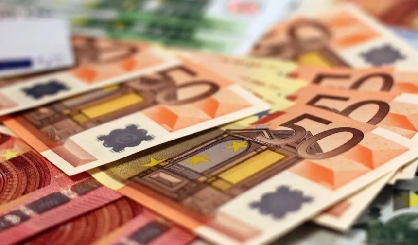Güney Kıbrıs’a yangınlardan gördüğü zarar nedeniyle 9,21 milyon euro veriliyor