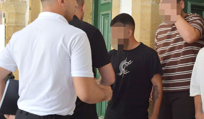 Narkotik Ekiplerinin Düzenlediği Operasyonda Yakalanan İki Uyuşturucu Zanlısına Üçer Gün Tutukluluk