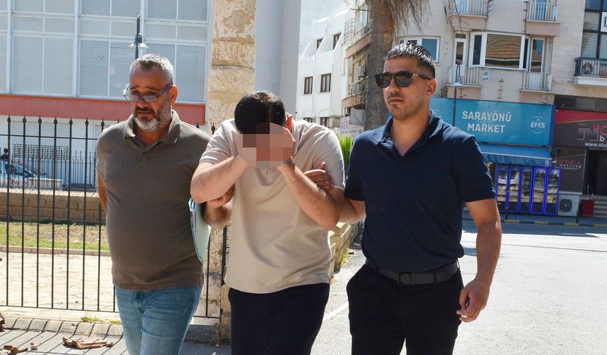 Telefon Mağazasından 10 Telefon Çalan Zanlının Tutukluluk Süresi Uzatıldı