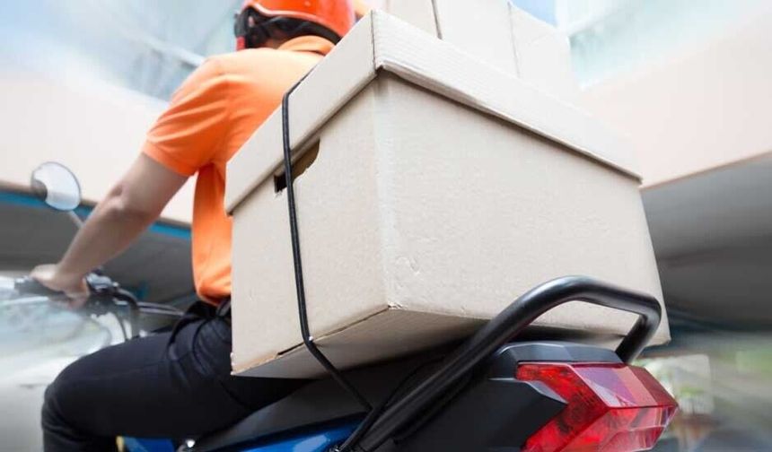 Limasol’da paketçiye saldırı
